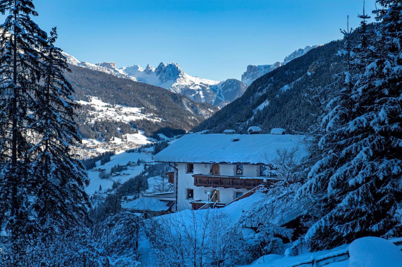 Chalet Alpina Ortisei Exterior photo